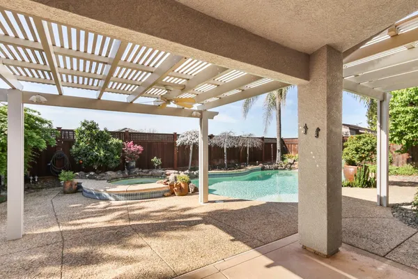 $630,000 | 702 Shakeley Lane, Ione, CA 95640