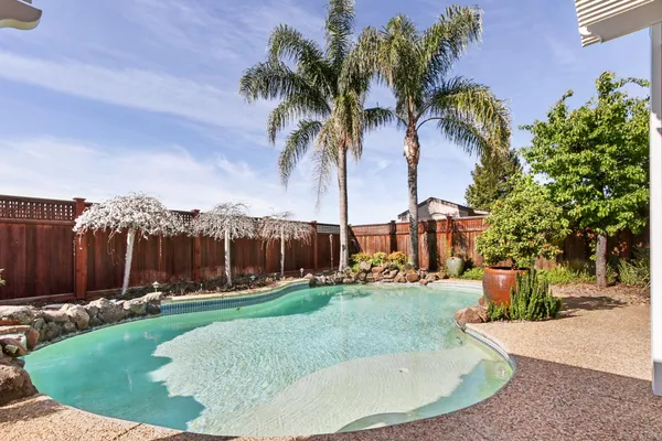 $630,000 | 702 Shakeley Lane, Ione, CA 95640