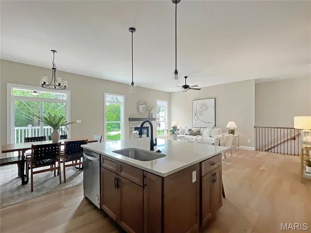 $495,000 | 96 Fiddlers Cl Road, Unit 96 STB, Washington, MO 63090