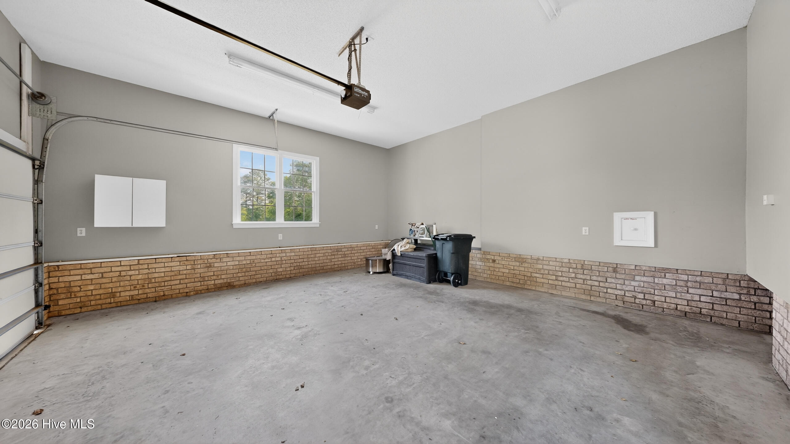5066 Eastern Pines Road Greenville, NC 27858 - Photo 25 of 73 Attached Garage