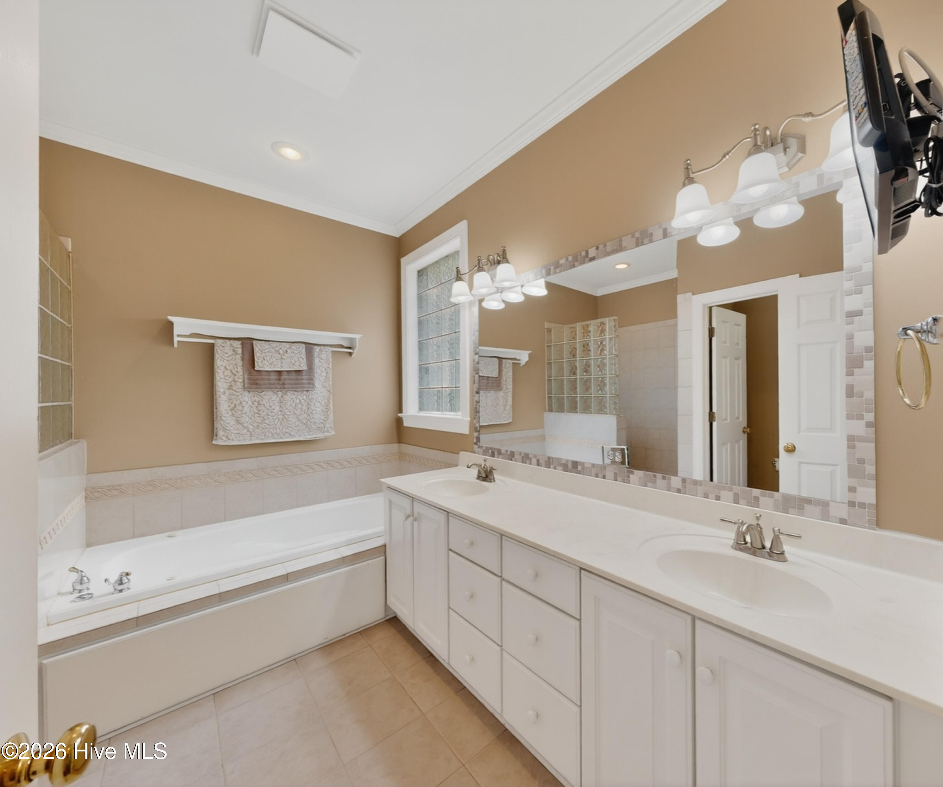 5066 Eastern Pines Road Greenville, NC 27858 - Photo 29 of 73 Primary Bathroom