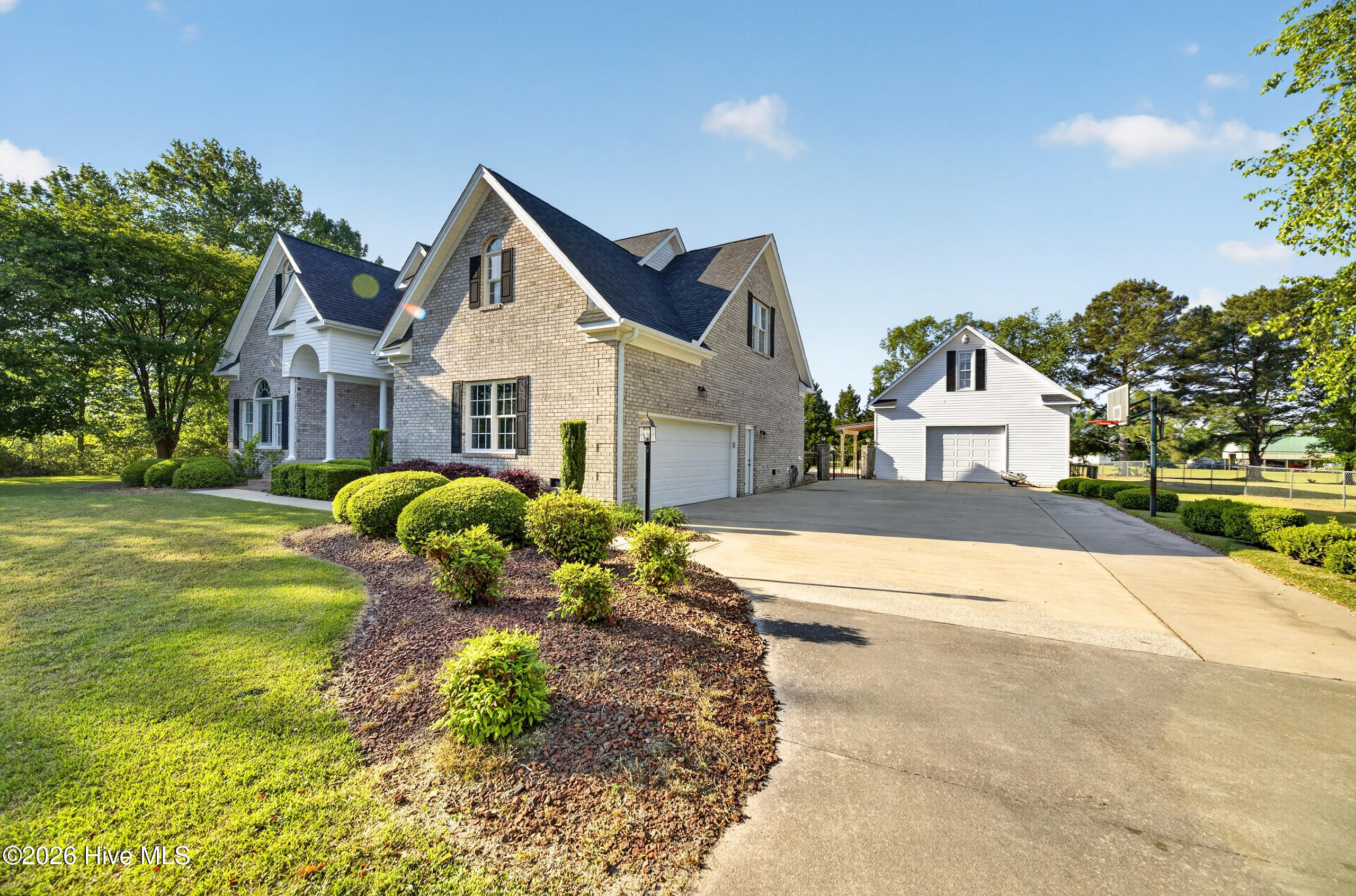5066 Eastern Pines Road Greenville, NC 27858 - Photo 5 of 73 Front Exterior