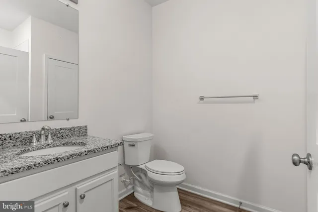 $575,000 | 228 Park Lane, Dunellen, NJ 08812