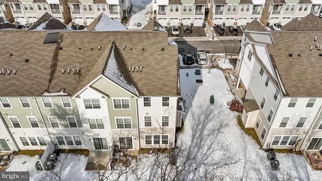 $575,000 | 228 Park Lane, Dunellen, NJ 08812