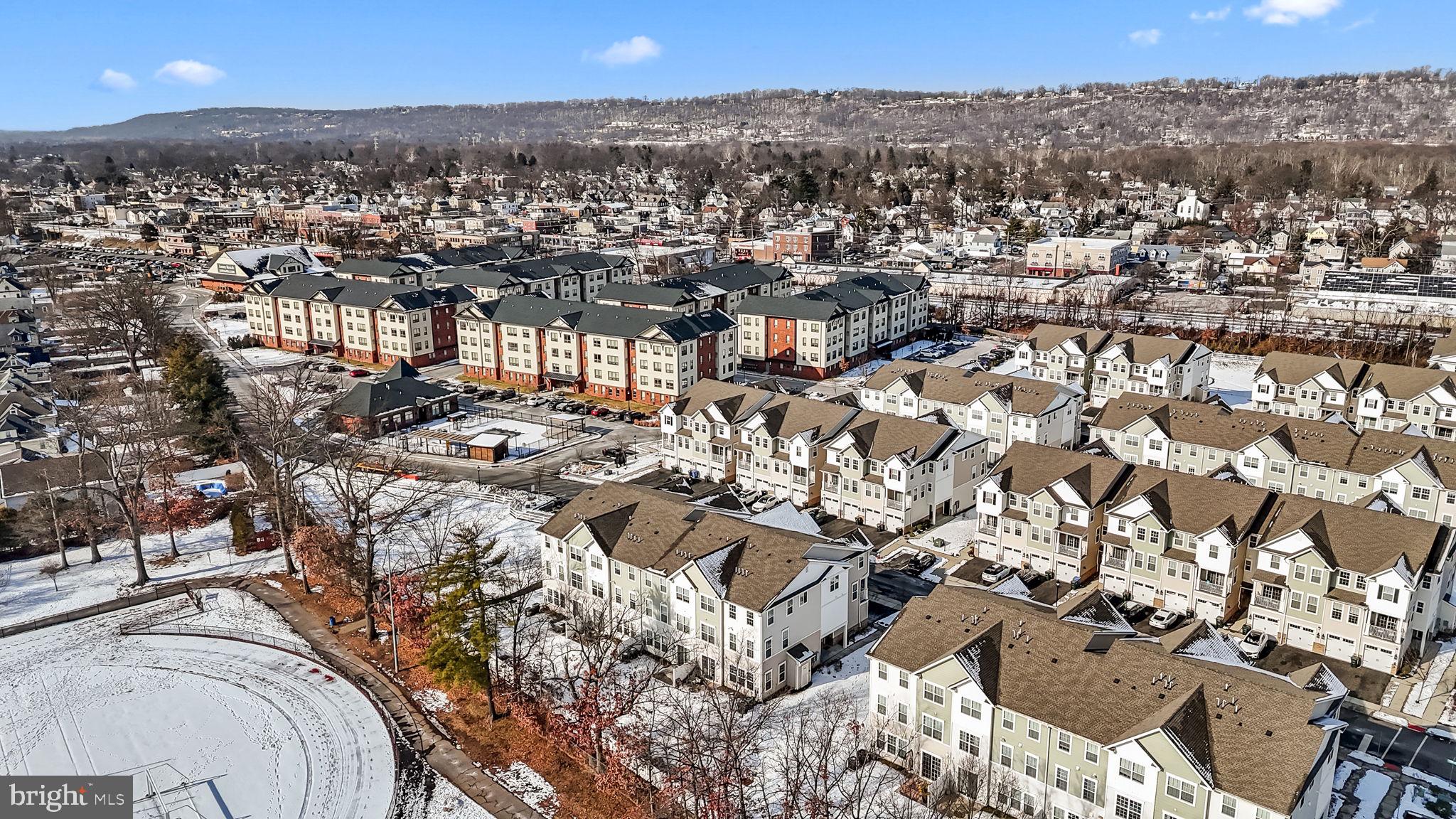 228 Park Lane Dunellen, NJ 08812 - Photo 35 of 35 a view of a city