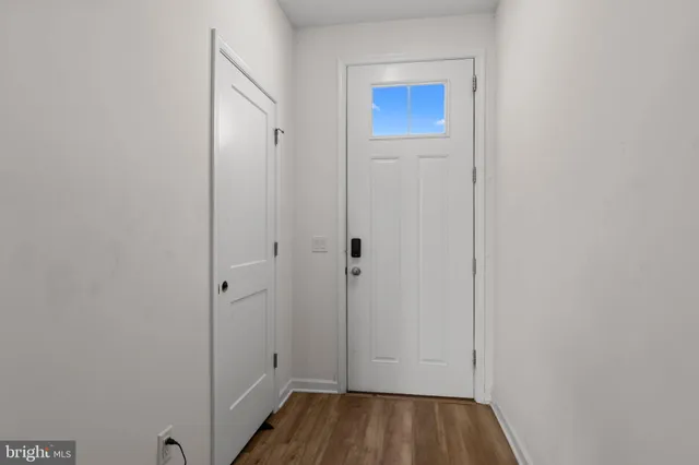 $575,000 | 228 Park Lane, Dunellen, NJ 08812