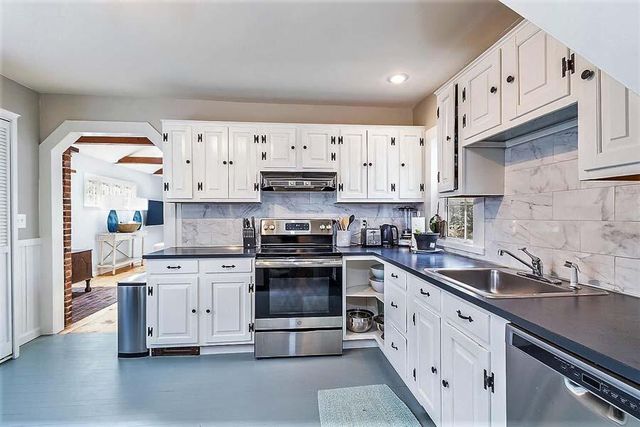 $825,000 | 1595 Main Street, West Barnstable, MA 02668