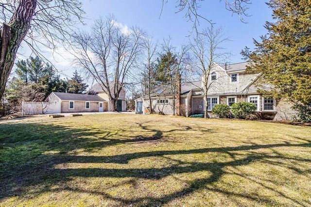 $825,000 | 1595 Main Street, West Barnstable, MA 02668