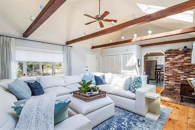 $825,000 | 1595 Main Street, West Barnstable, MA 02668