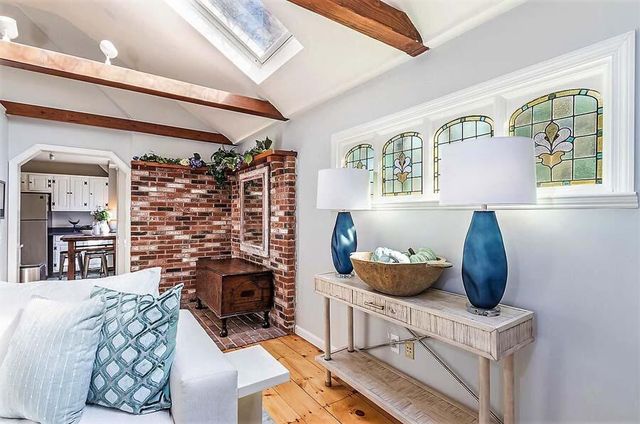 $825,000 | 1595 Main Street, West Barnstable, MA 02668