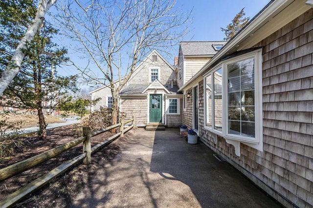 $825,000 | 1595 Main Street, West Barnstable, MA 02668