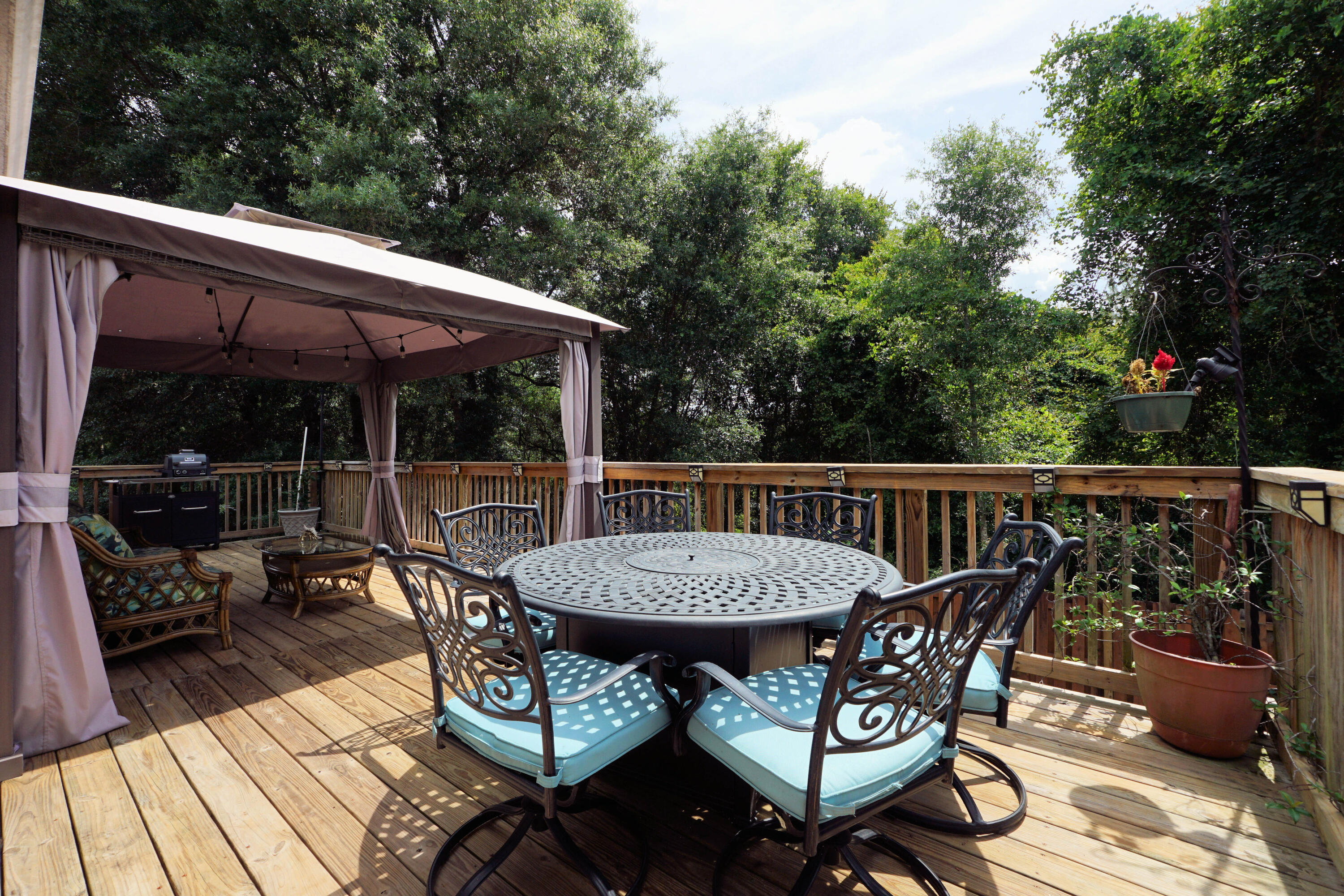 614 Red Fern Road Crestview, FL 32536 - Photo 38 of 43 a view of a patio on the deck