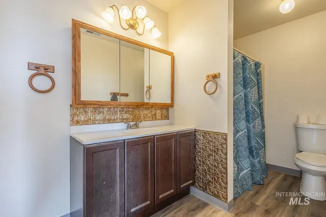 $669,900 | 6050 Elmore Road, Fruitland, ID 83619