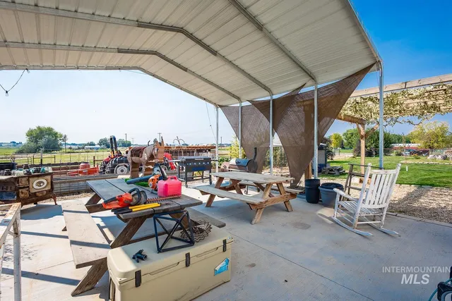 $669,900 | 6050 Elmore Road, Fruitland, ID 83619