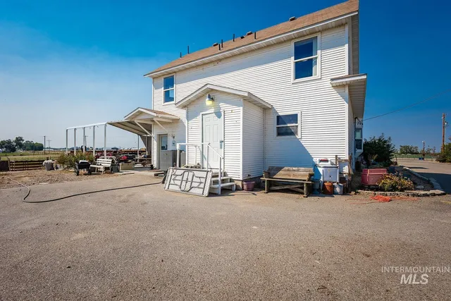 $669,900 | 6050 Elmore Road, Fruitland, ID 83619