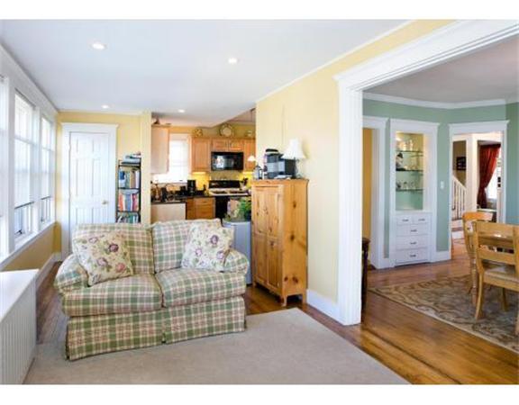 61 Birch Road Winthrop, MA 02152 - Photo 7 of 10 Gallery Image 7