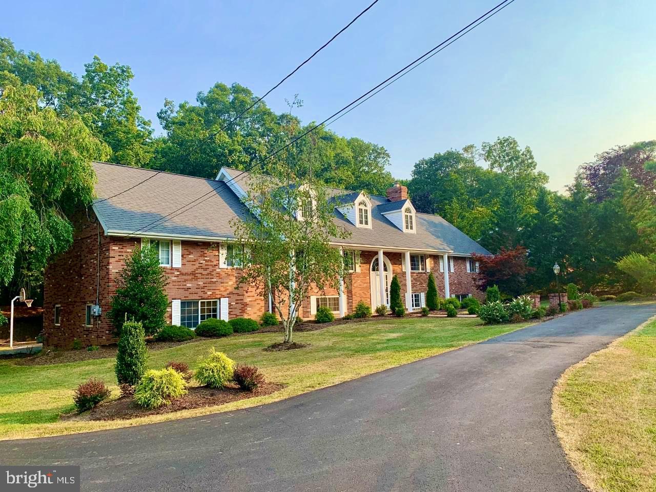 12718 Gramlich Road Southwest La Vale, MD 21502 - Photo 6 of 70 Convenient multiple Driveways!