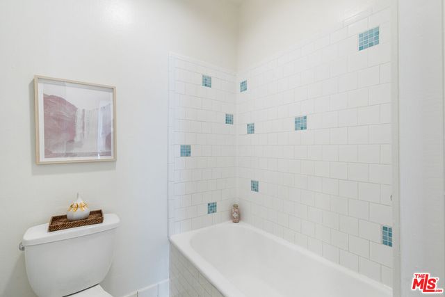 $655,000 | 658 1/2 Laveta Terrace, Los Angeles, CA 90026