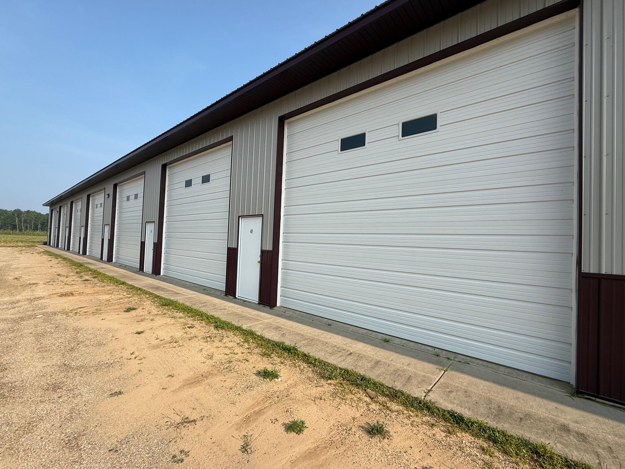 4757 North Flint Road, Unit 49 Roscommon, MI 48653 - Photo 1 of 8 IMG_4038