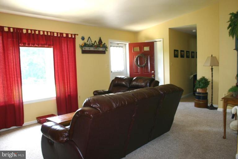 2875 Holland Cliffs Road Huntingtown, MD 20639 - Photo 12 of 17 Family Room #2