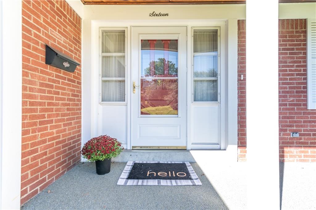 16 Swallow Hill Road Carnegie, PA 15106 - Photo 3 of 20 Gallery Image 3