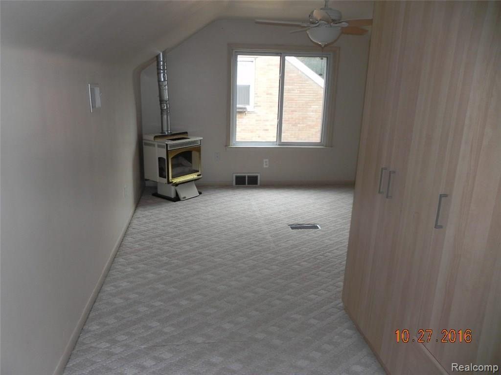 9924 Inkster Road Redford, MI 48239 - Photo 4 of 8 DSCN9054.JPG