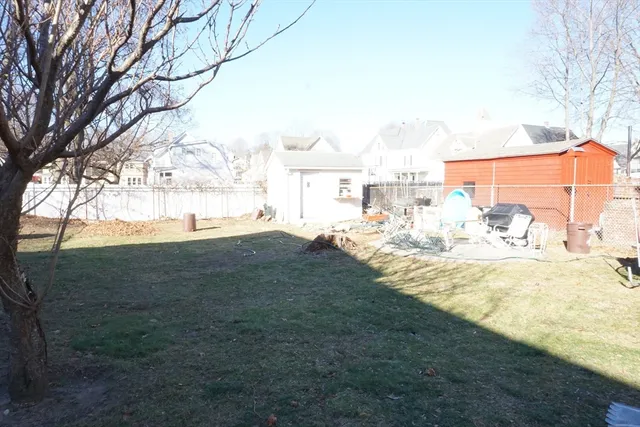 $2,000 | 76 4th Avenue, Unit 2, Lowell, MA 01854