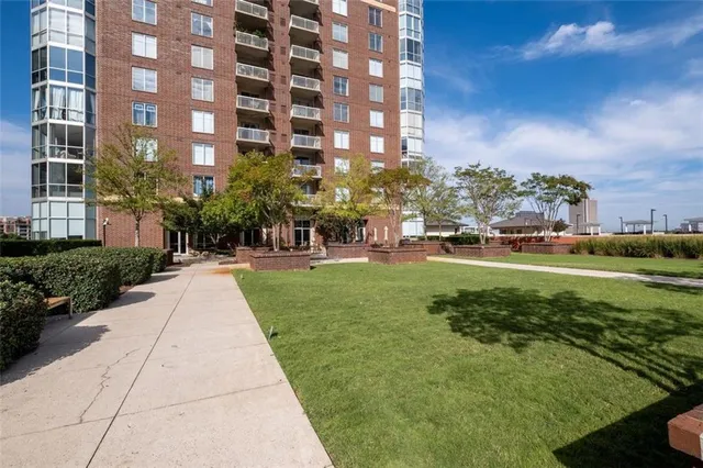 $317,000 | 285 Centennial Olympic Park Drive Northwest, Unit 1407, Atlanta, GA 30313