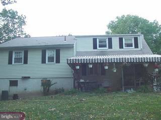 1233 Hoffman Road Ambler, PA 19002 - Photo 2 of 6 Gallery Image 2