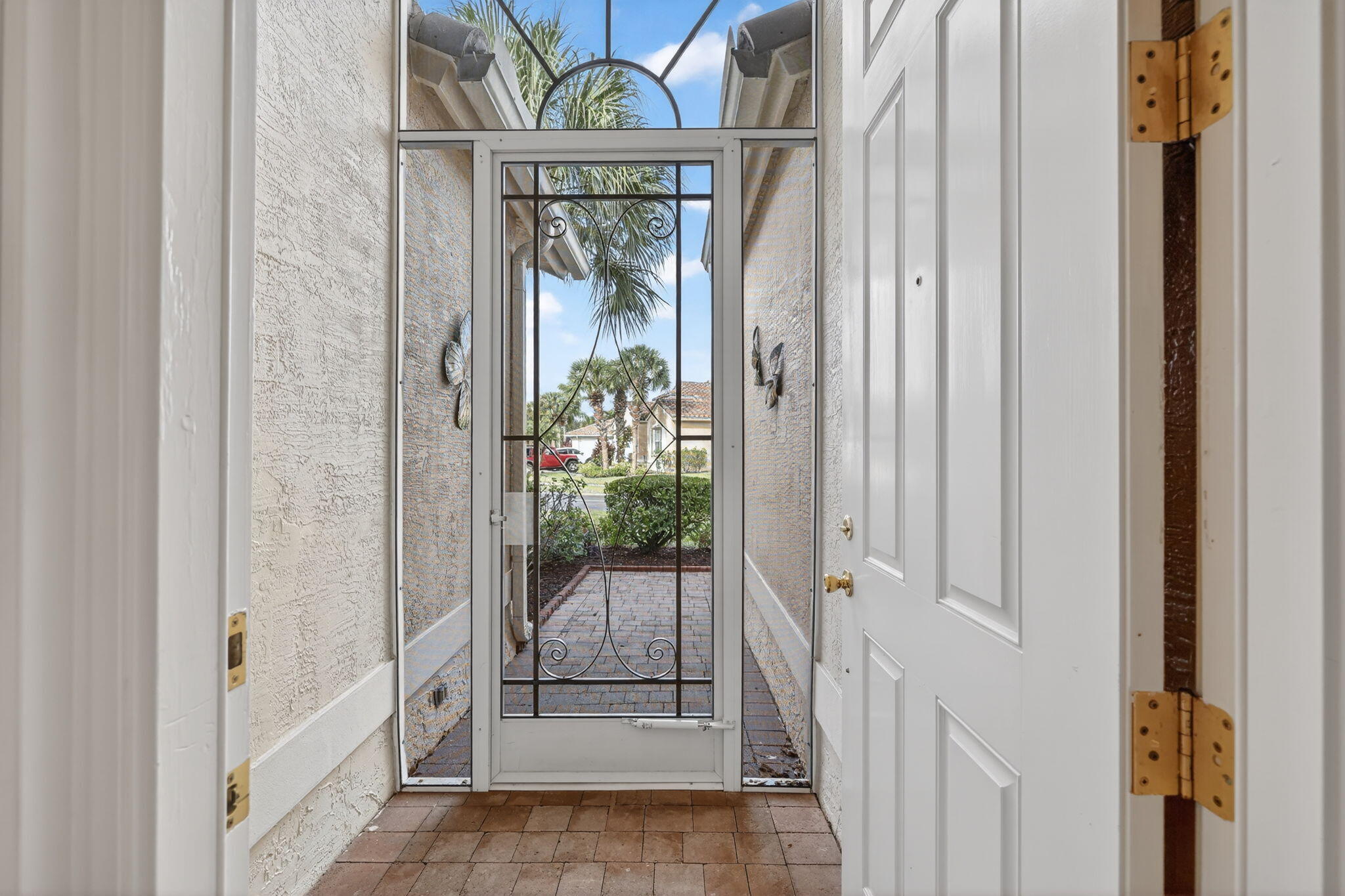 357 Springview Loop Port St. Lucie, FL 34986 - Photo 2 of 62 5-web-or-mls-3A5A5922