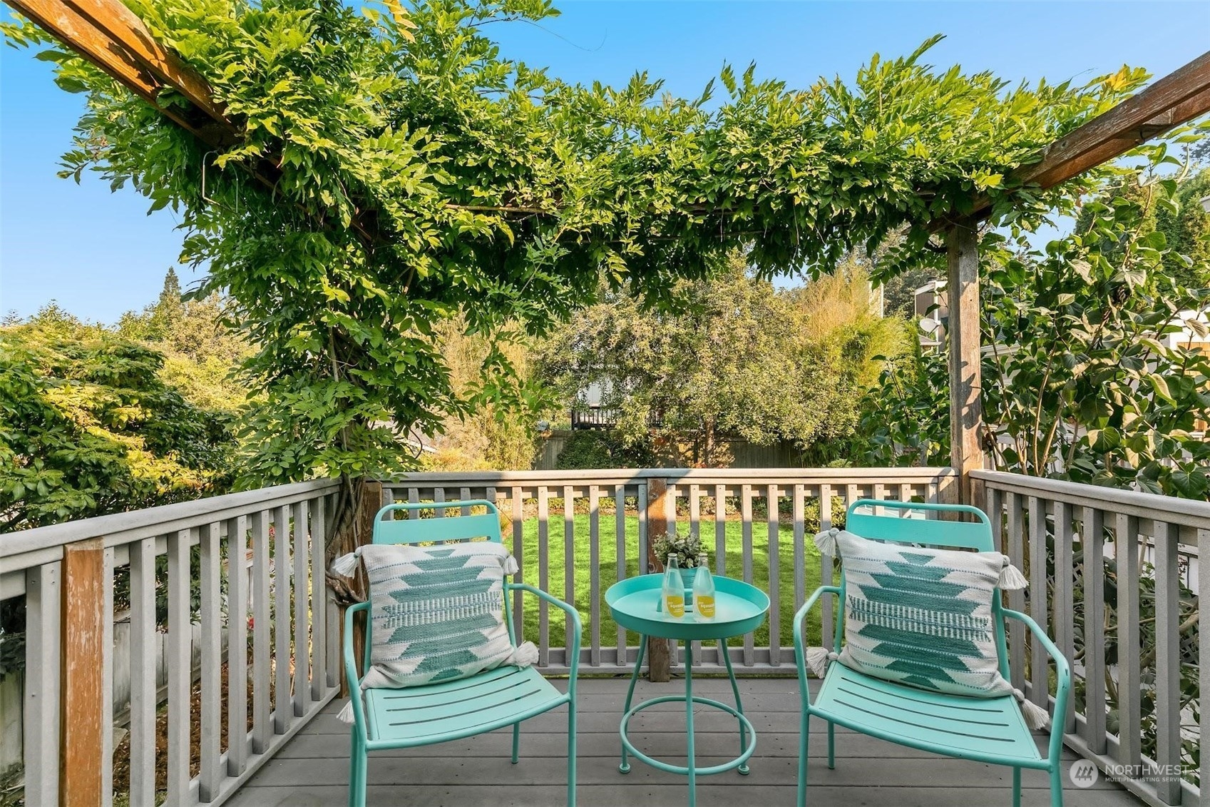 2126 North 87th Street Seattle, WA 98103 - Photo 17 of 31 Gallery Image 17