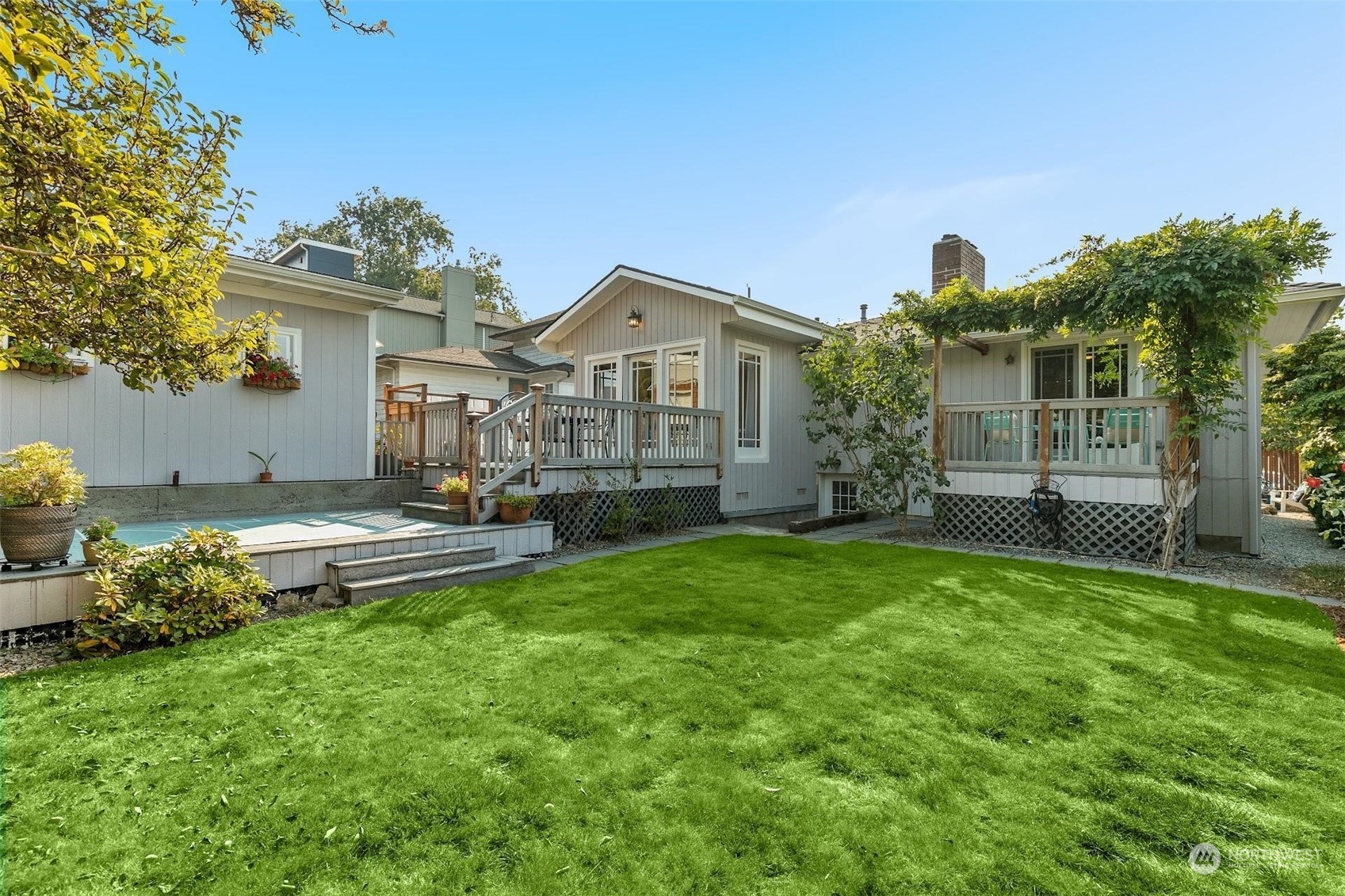2126 North 87th Street Seattle, WA 98103 - Photo 30 of 31 Gallery Image 30