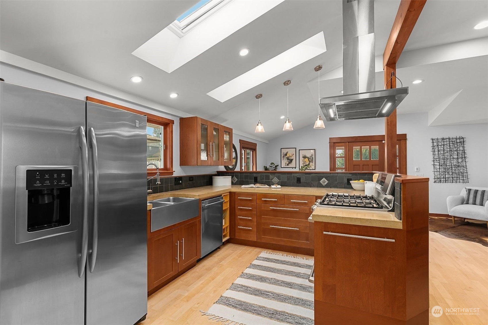 2126 North 87th Street Seattle, WA 98103 - Photo 9 of 31 Gallery Image 9