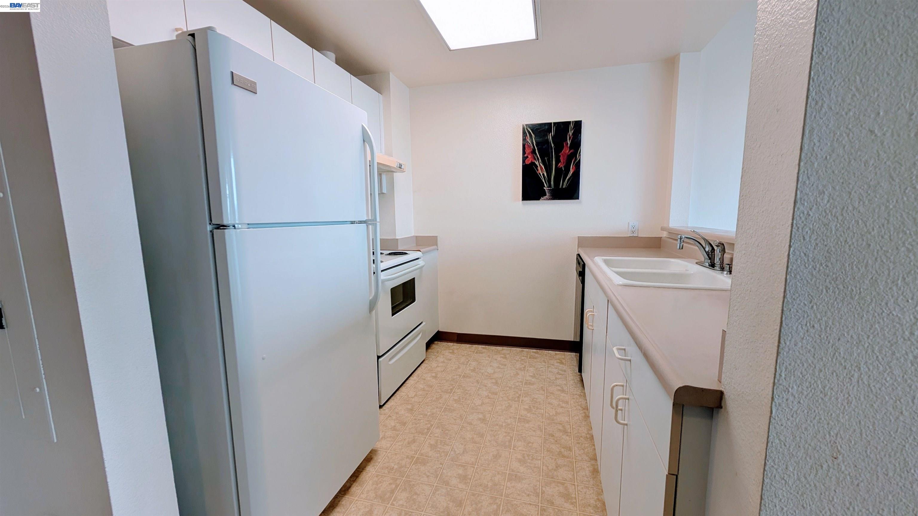 989 Webster Street, Unit 645 Oakland, CA 94607 - Photo 13 of 26
