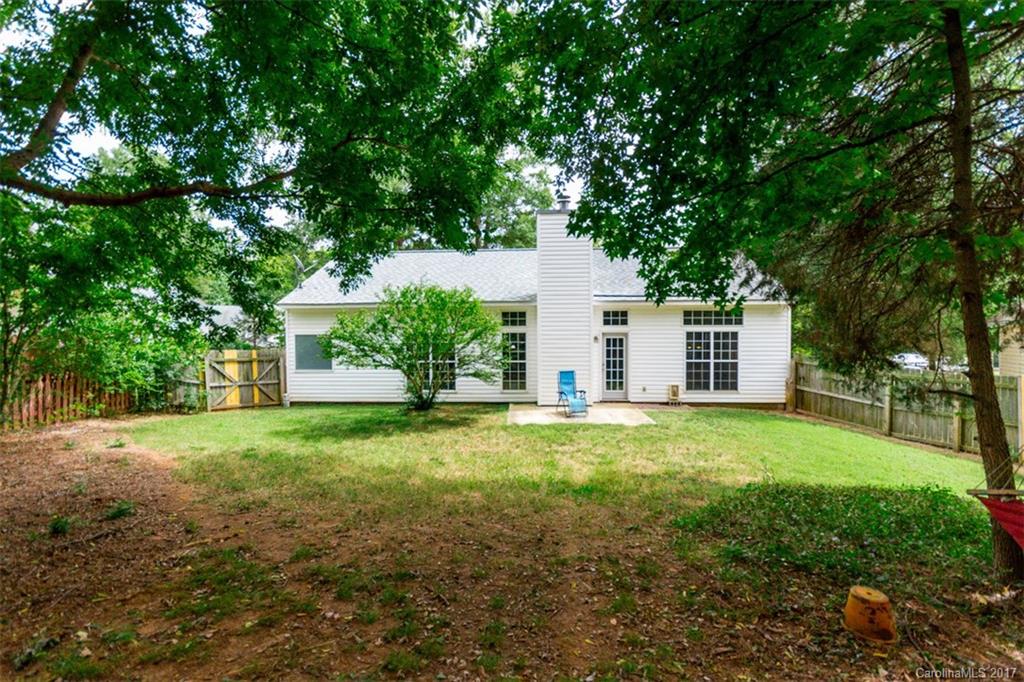 14510 Cinnamon Field Road, Unit 17 Charlotte, NC 28273 - Photo 15 of 16 Gallery Image 15