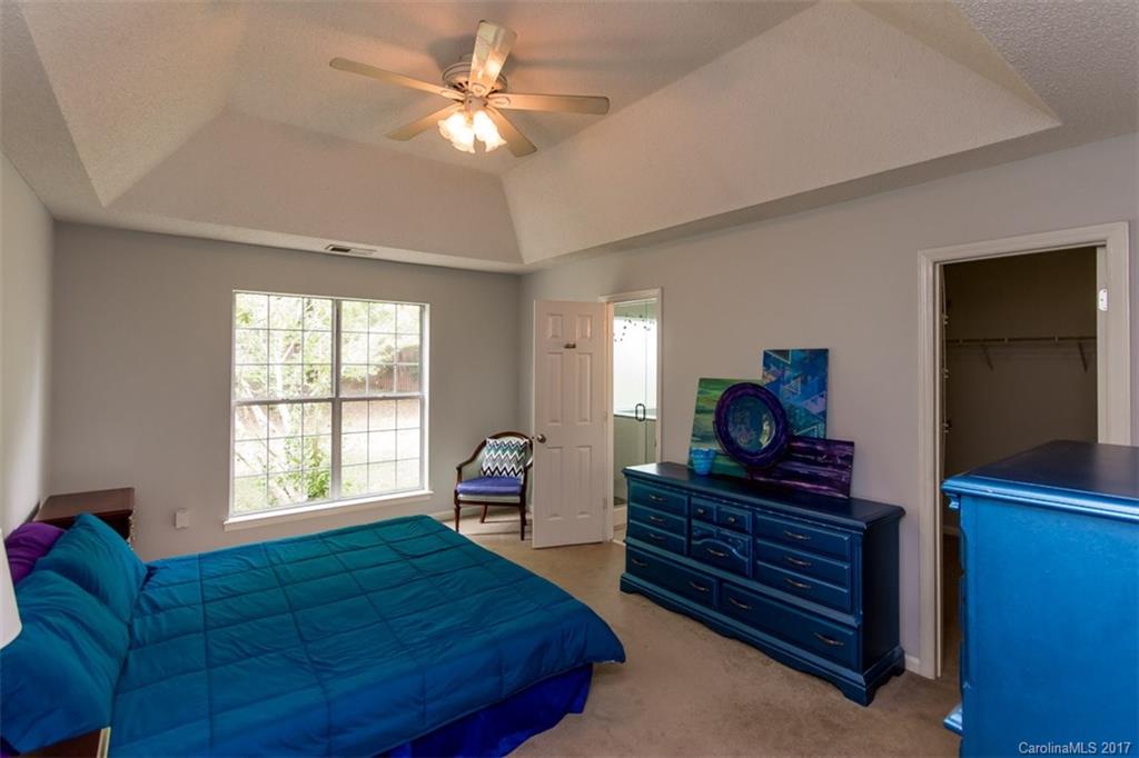 14510 Cinnamon Field Road, Unit 17 Charlotte, NC 28273 - Photo 6 of 16 Gallery Image 6