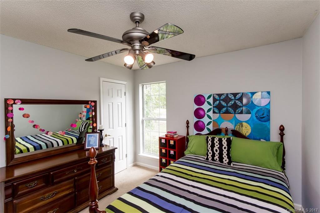 14510 Cinnamon Field Road, Unit 17 Charlotte, NC 28273 - Photo 10 of 16 Gallery Image 10