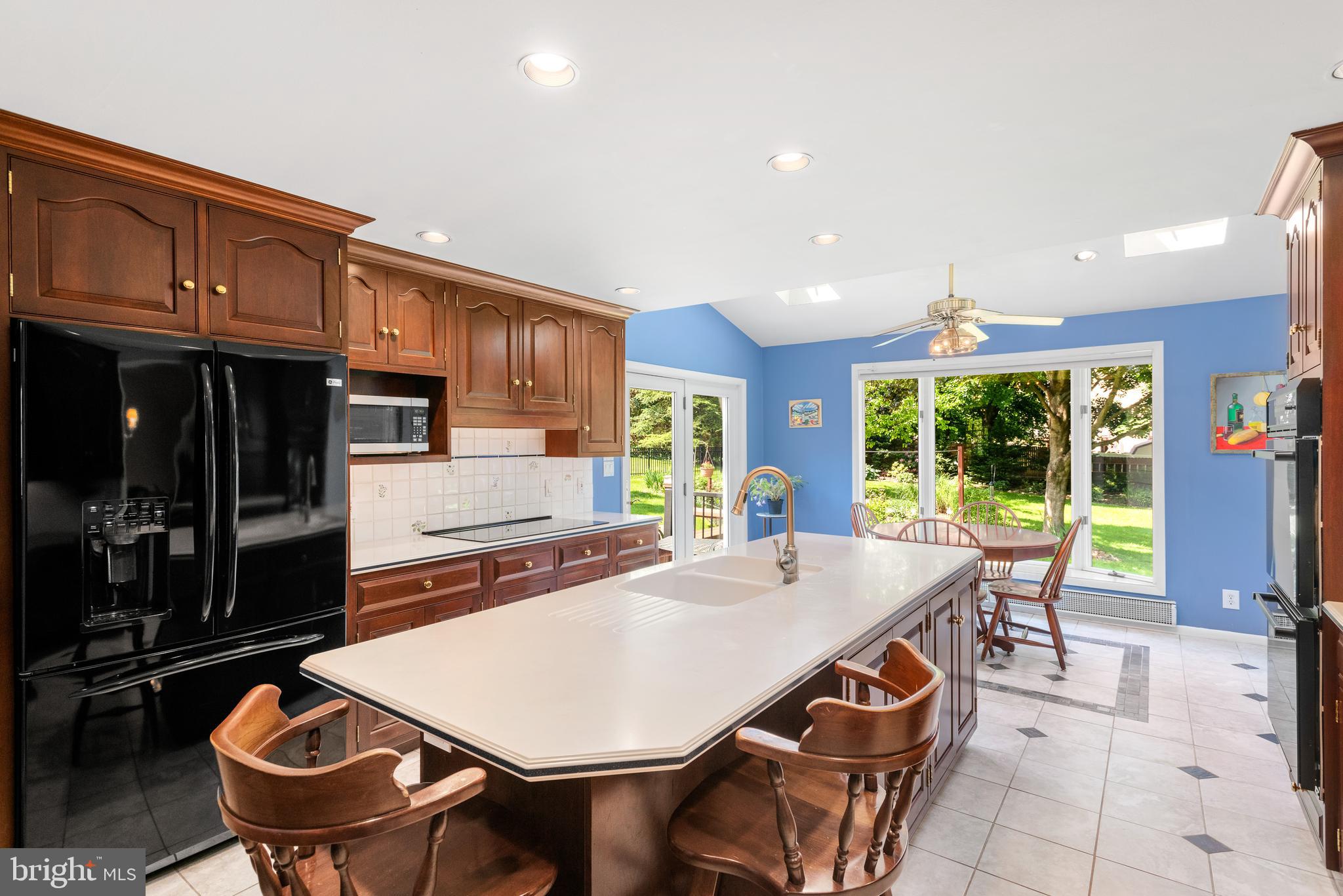 1035 Townsend Circle Wayne, PA 19087 - Photo 8 of 26 Gallery Image 8