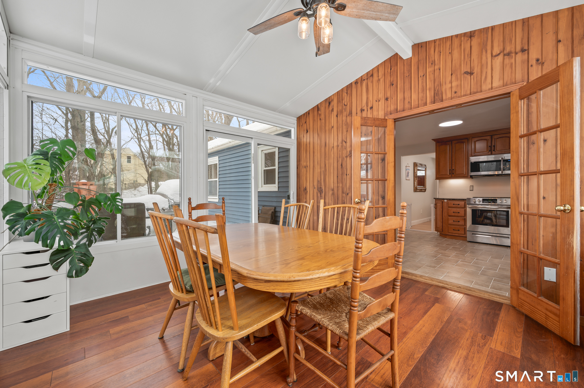 295 Phoenix Street Vernon, CT 06066 - Photo 13 of 38