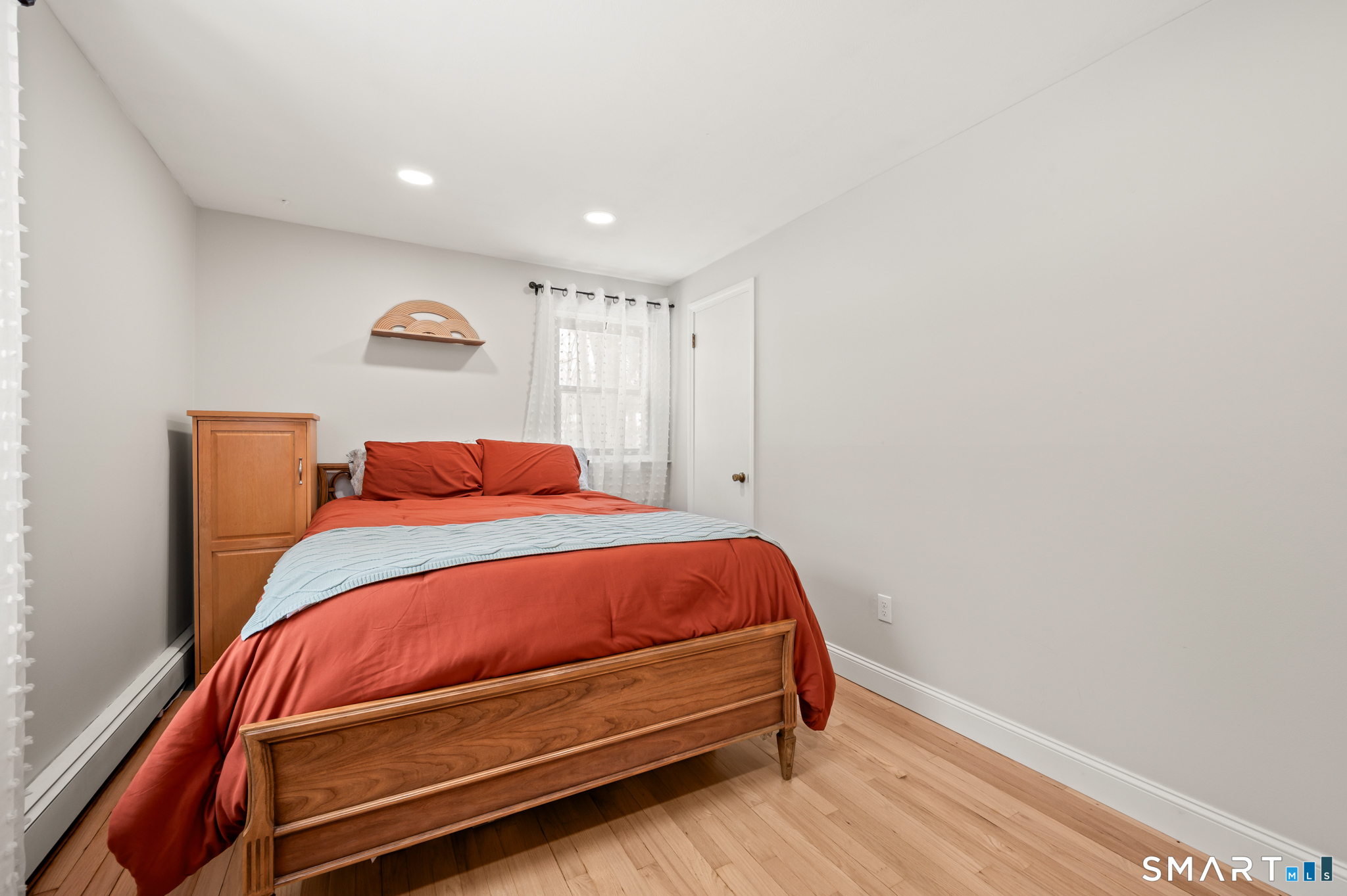 295 Phoenix Street Vernon, CT 06066 - Photo 17 of 38