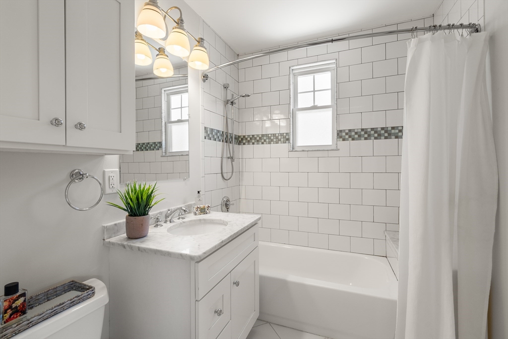 293 Huron Avenue, Unit 2 Cambridge, MA 02138 - Photo 11 of 20