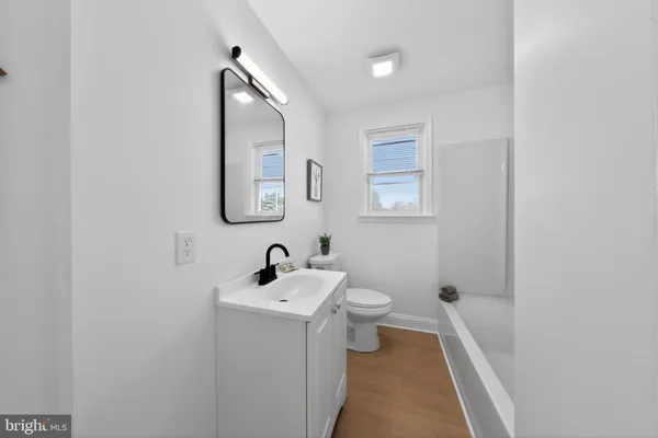 $299,900 | 46 Morris Road, New Castle, DE 19720