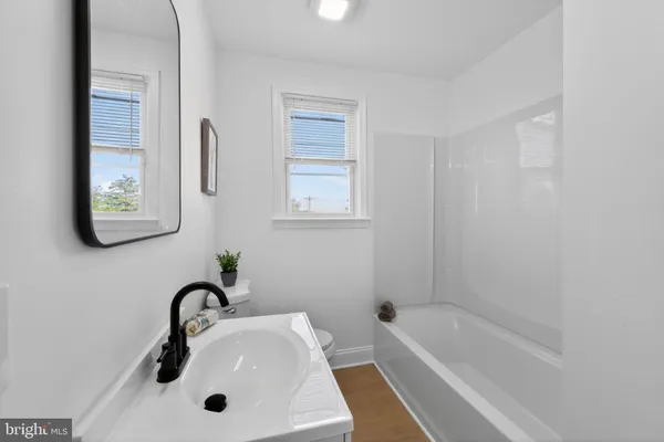 $299,900 | 46 Morris Road, New Castle, DE 19720