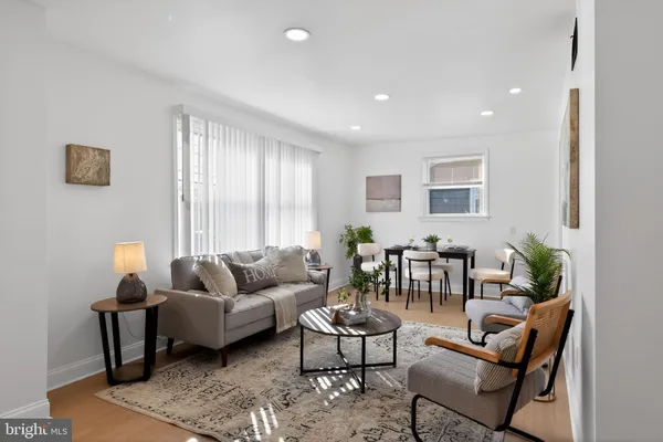 $299,900 | 46 Morris Road, New Castle, DE 19720