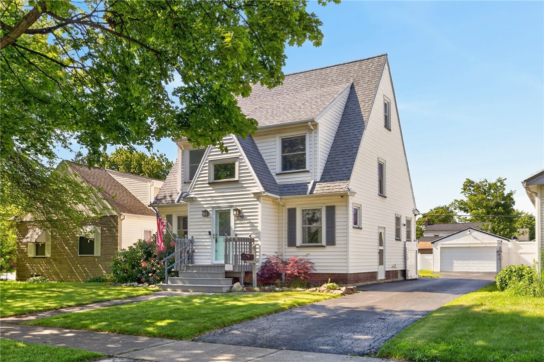 220 Barry Road Irondequoit, NY 14617 - Photo 1 of 34