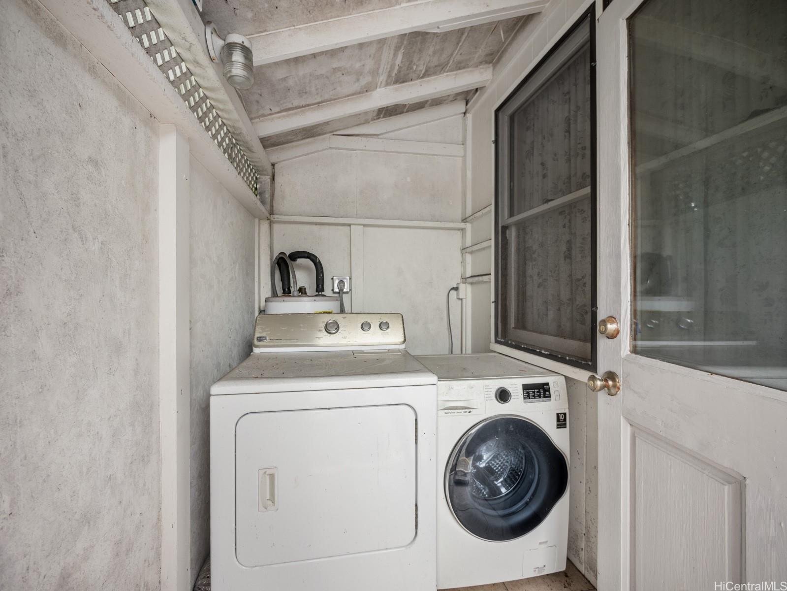 45-510 Pahia Road Kaneohe, HI 96744 - Photo 19 of 24 a utility room with dryer and washer