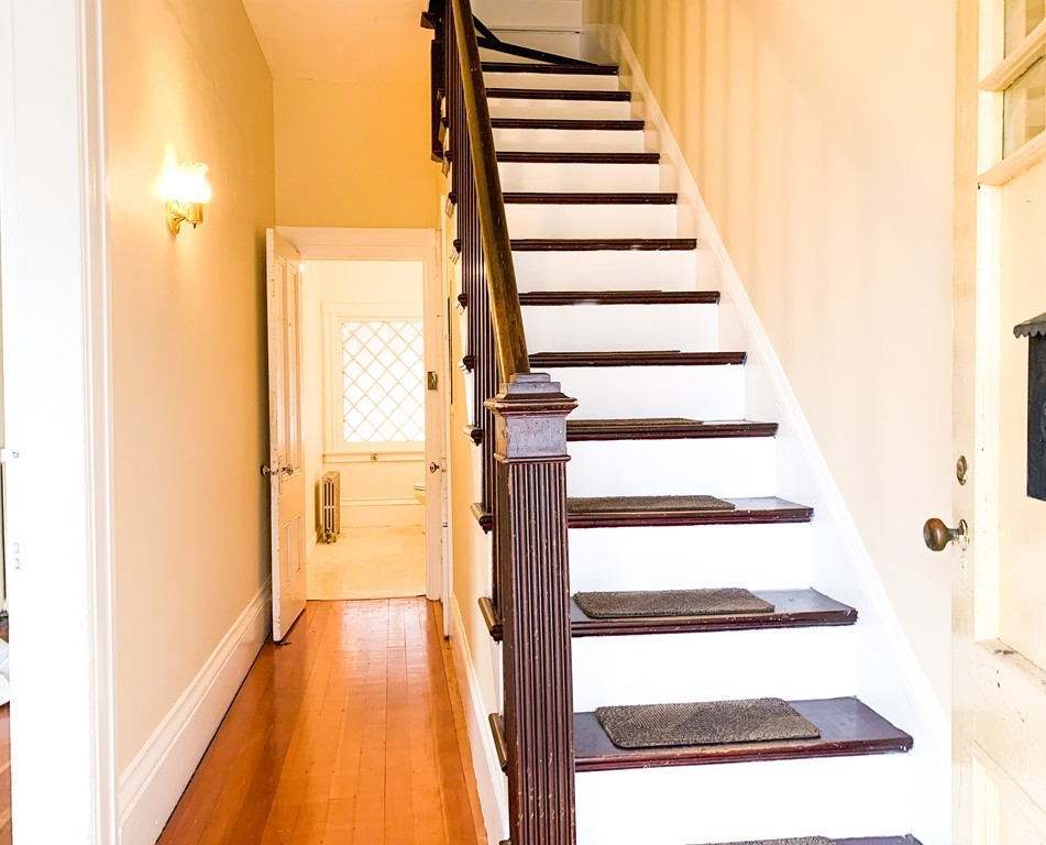 15 Hillcrest Road Milton, MA 02186 - Photo 5 of 17 Gallery Image 5