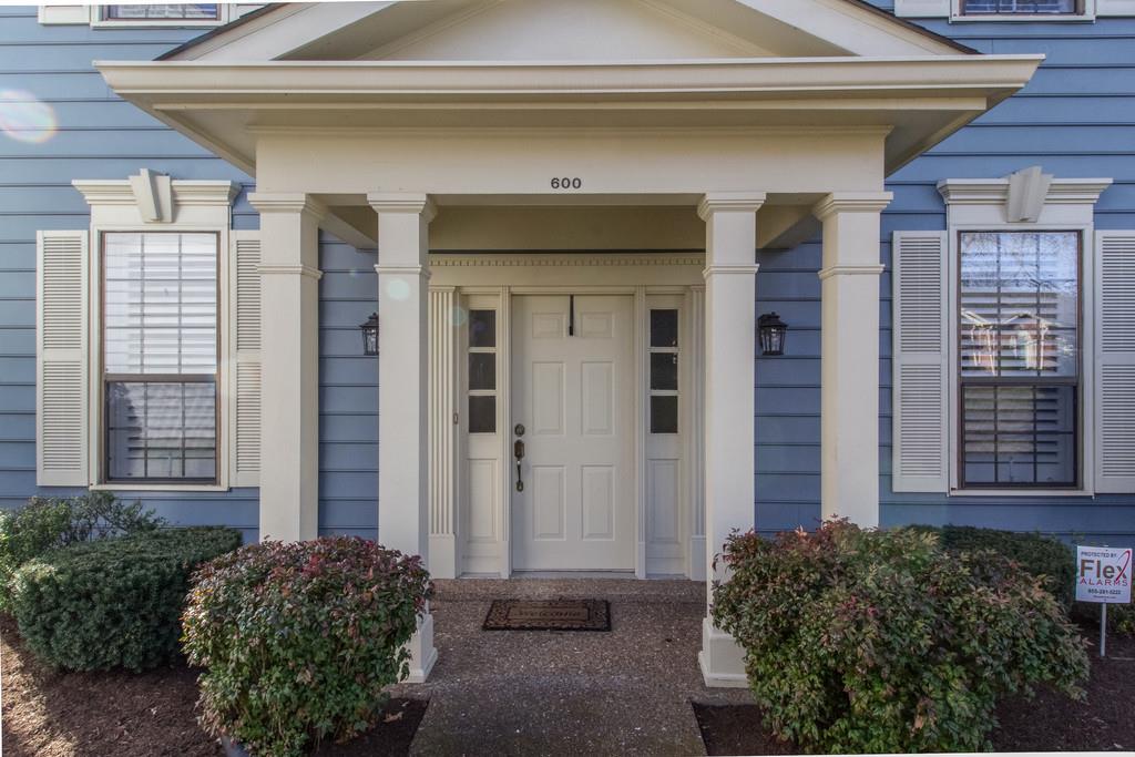 600 General George Patton Road Nashville, TN 37221 - Photo 1 of 18 a front view of a house