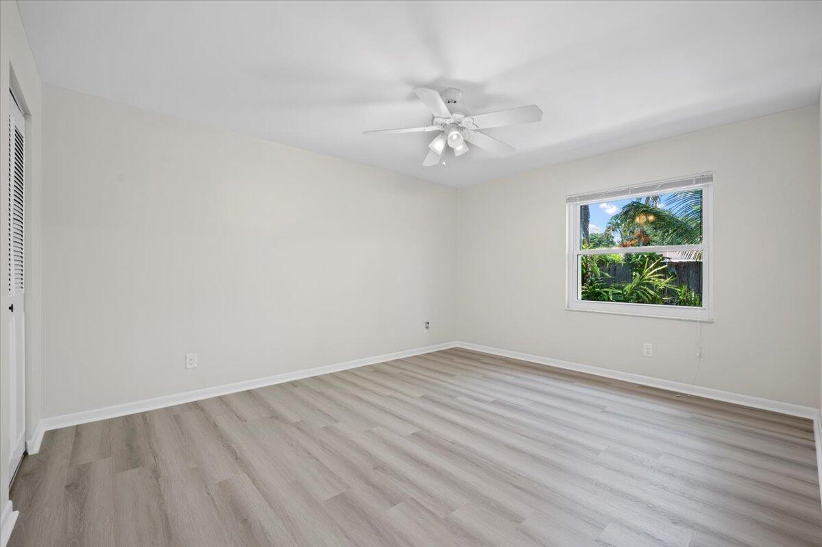 196 Raintree Trail Jupiter, FL 33458 - Photo 11 of 39 Owner's Suite