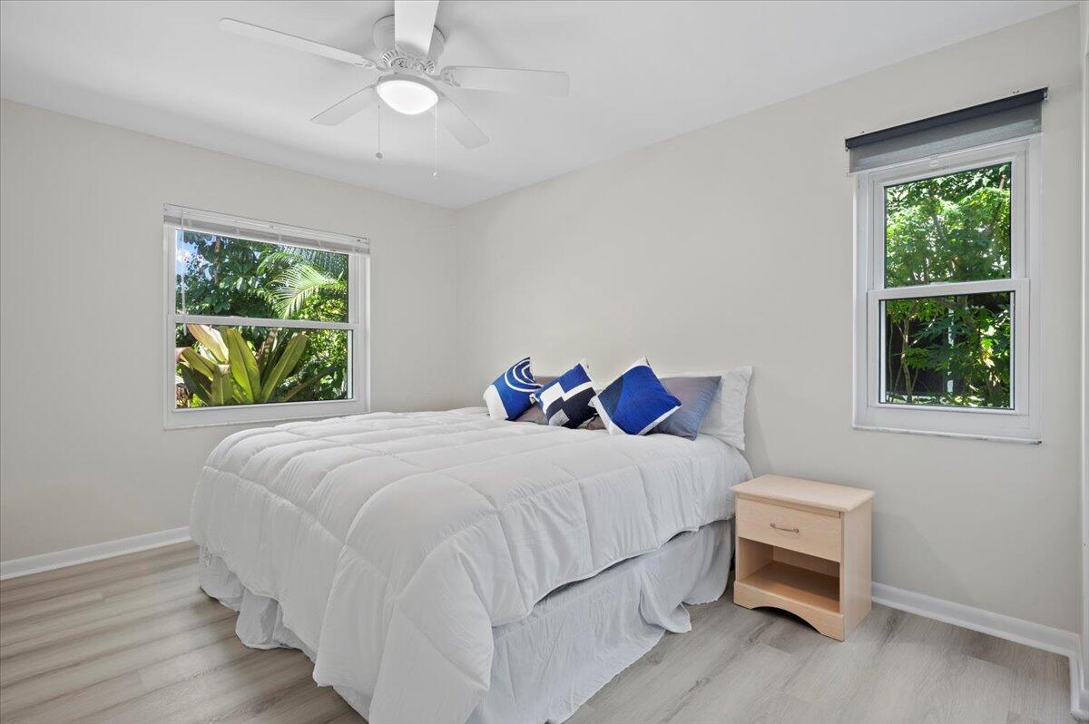 196 Raintree Trail Jupiter, FL 33458 - Photo 15 of 39 2nd Bedroom